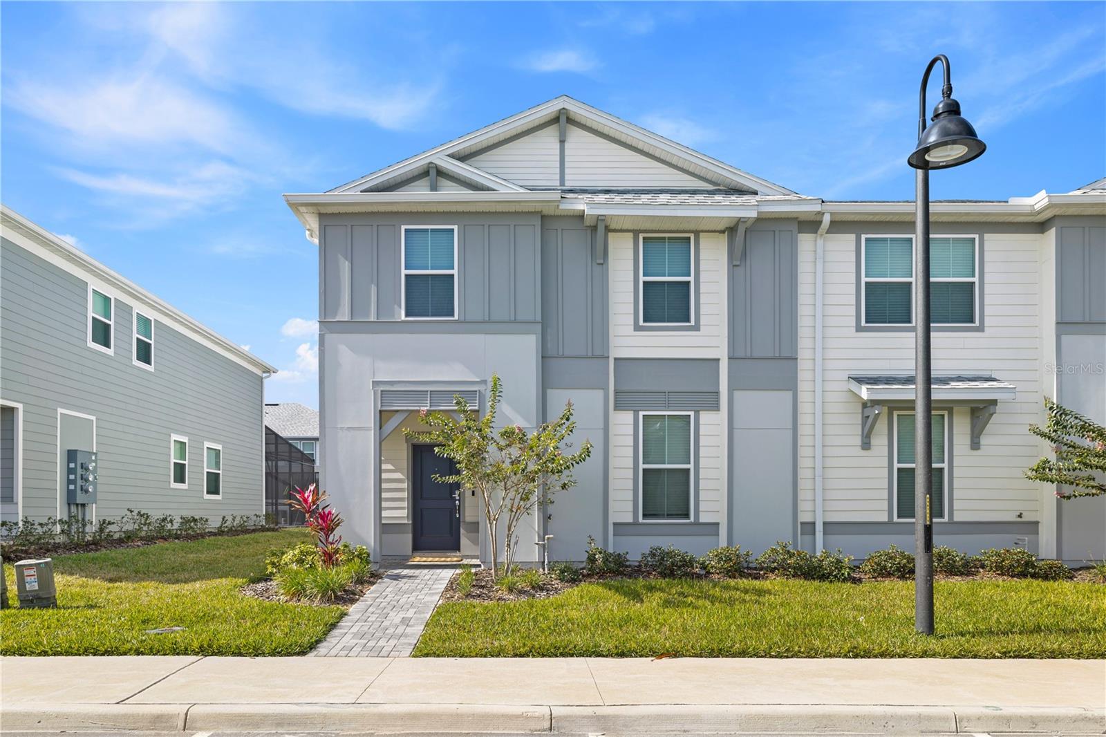 Photo of 1277 BLUE ISLAND DRIVE CLERMONT FL 34714