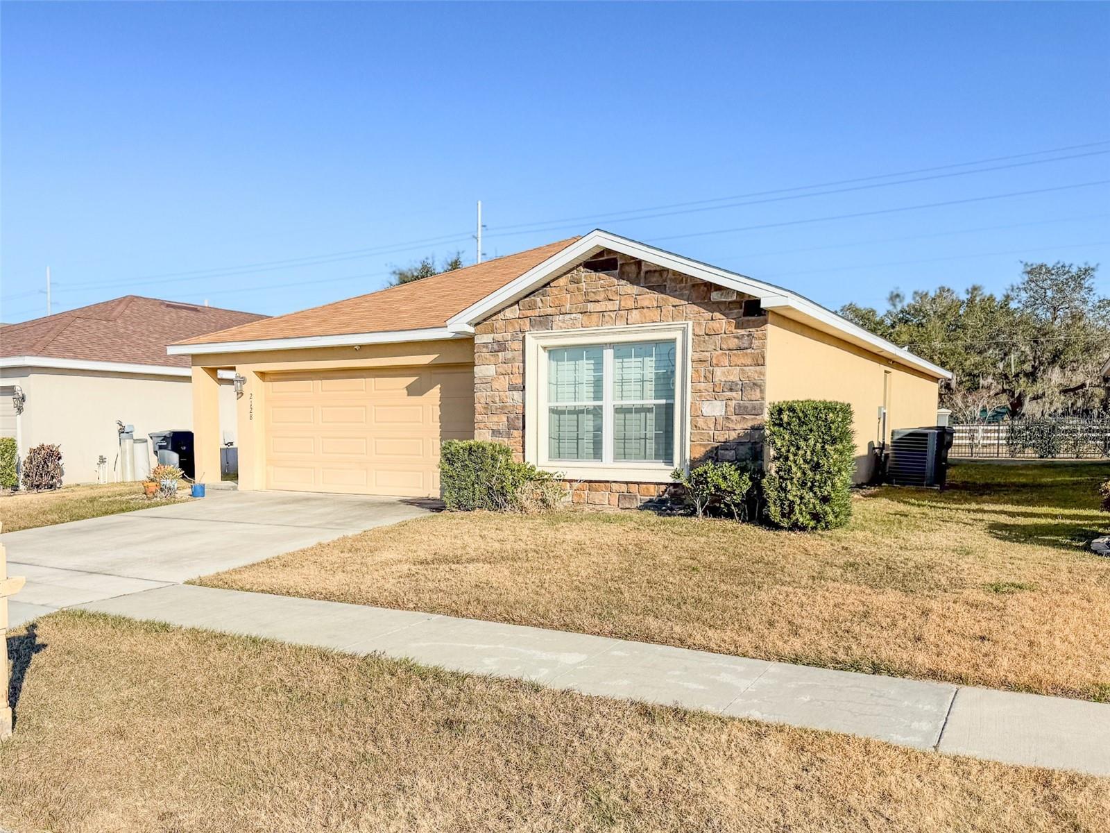 Photo of 2128 BRETTON RIDGE BOULEVARD WINTER HAVEN FL 33884