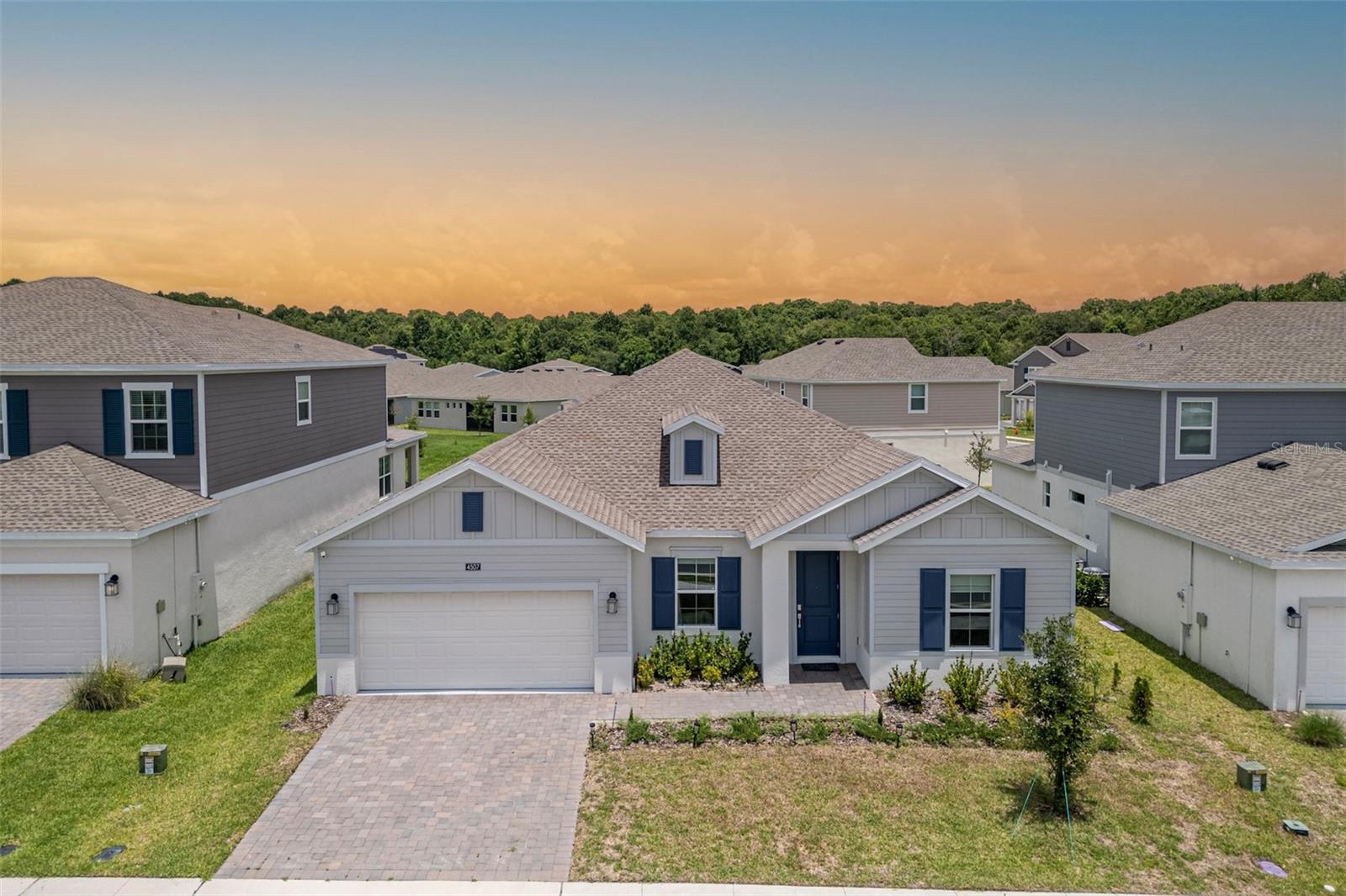 Photo of 4507 HILLINGDAM ROAD DAVENPORT FL 33837
