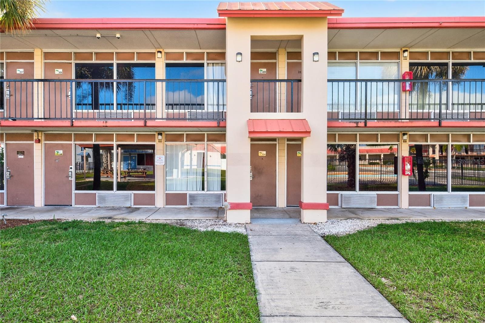 Photo of 43420 HIGHWAY 27 #154 DAVENPORT FL 33837
