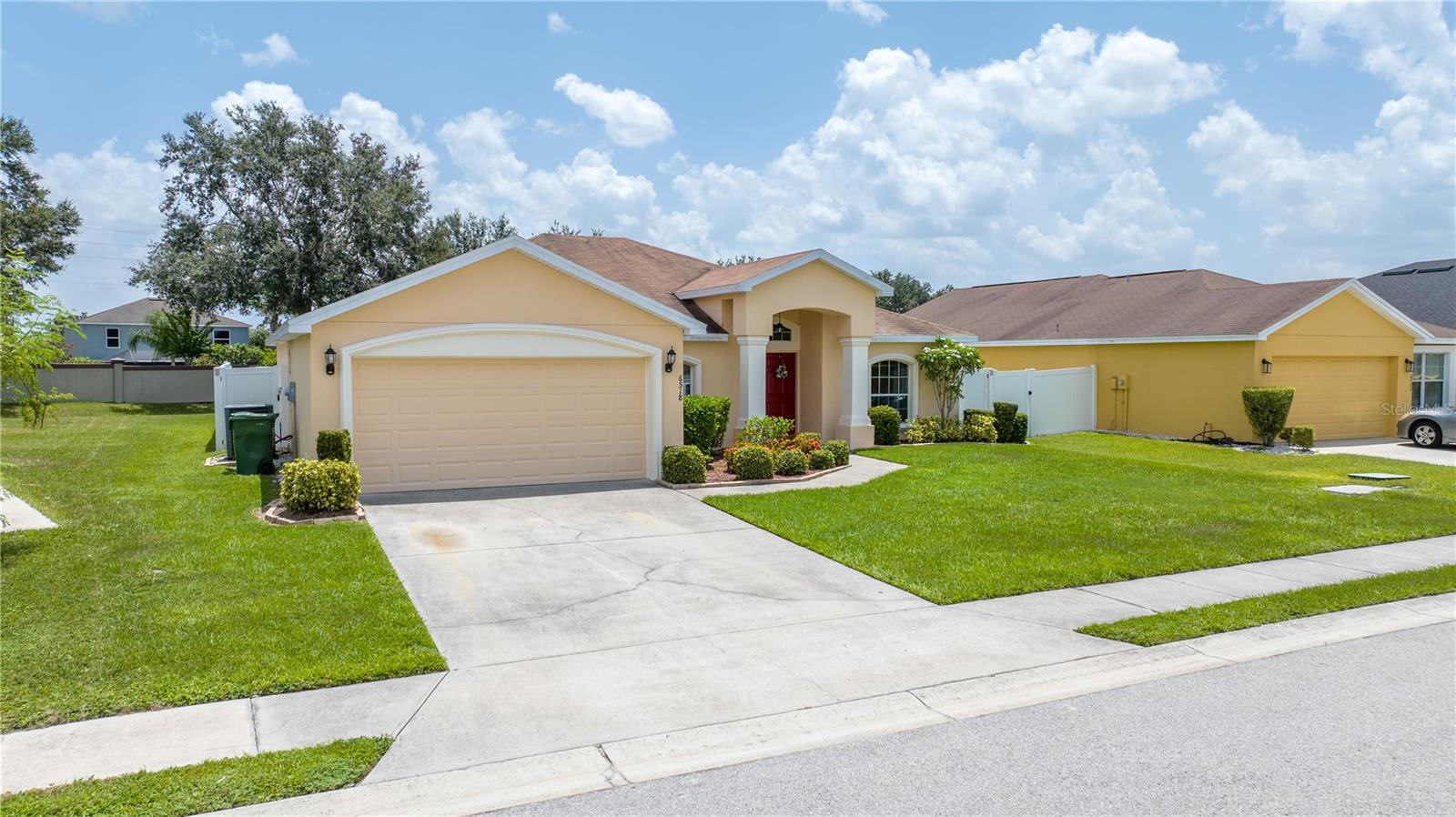 Photo of 6518 CRESCENT LOOP WINTER HAVEN FL 33884