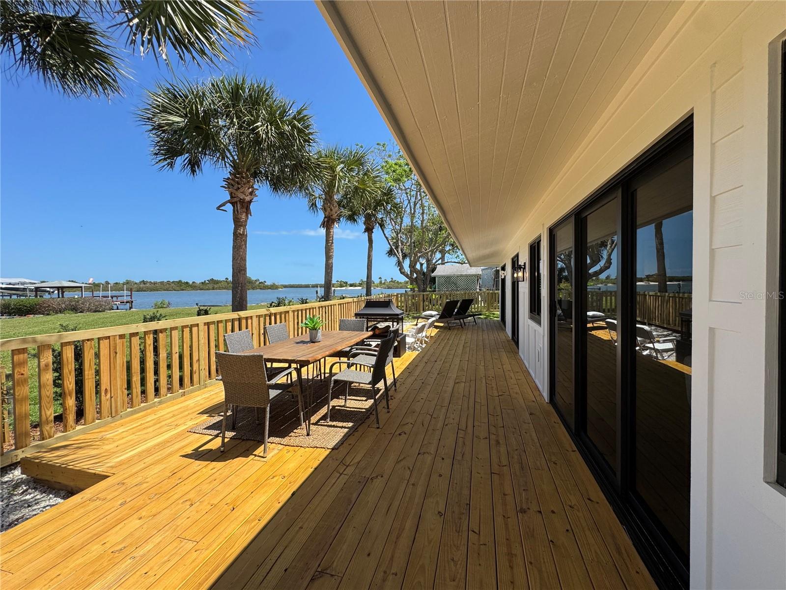 Photo of 203 PARKWOOD LANE EDGEWATER FL 32132