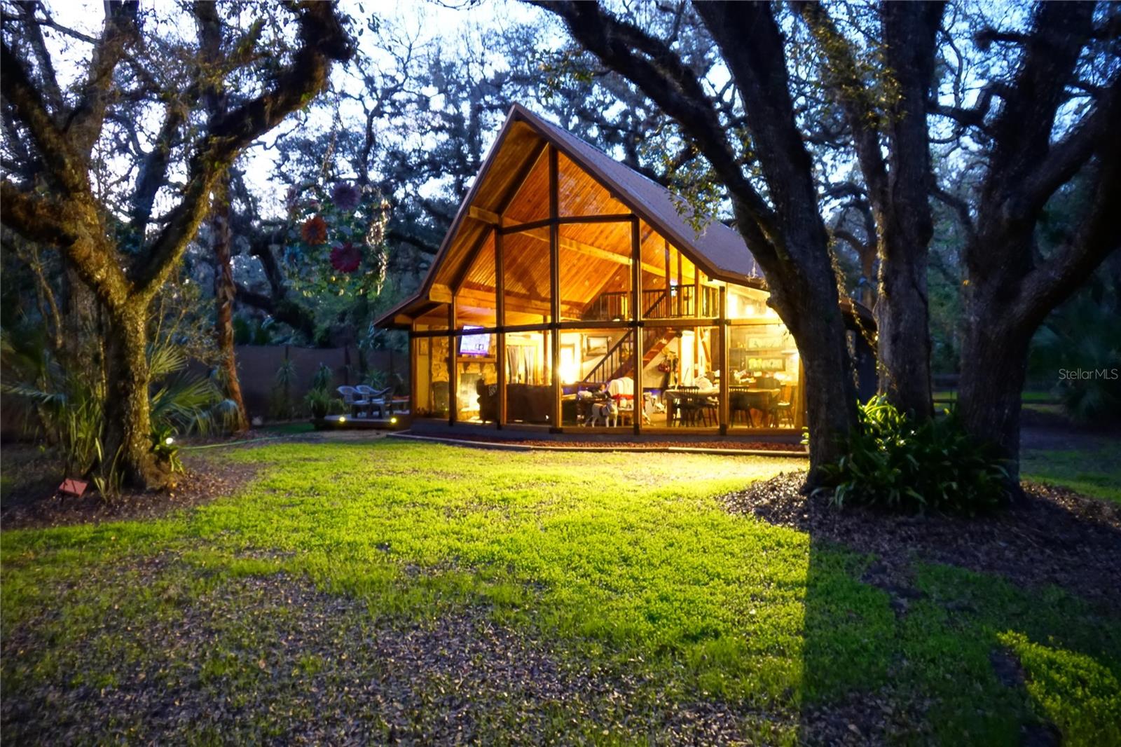 Photo of 6880 E CHANNEL DRIVE HERNANDO FL 34442