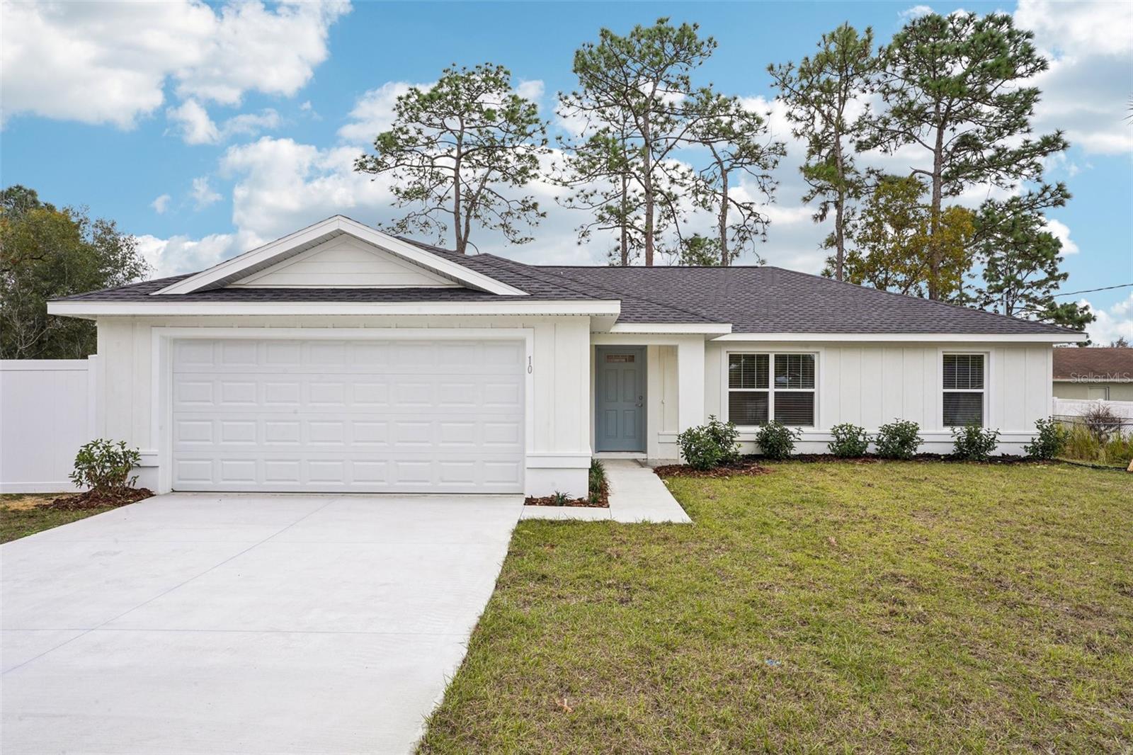 Photo of 214 E CALDWELL DRIVE CITRUS SPRINGS FL 34434