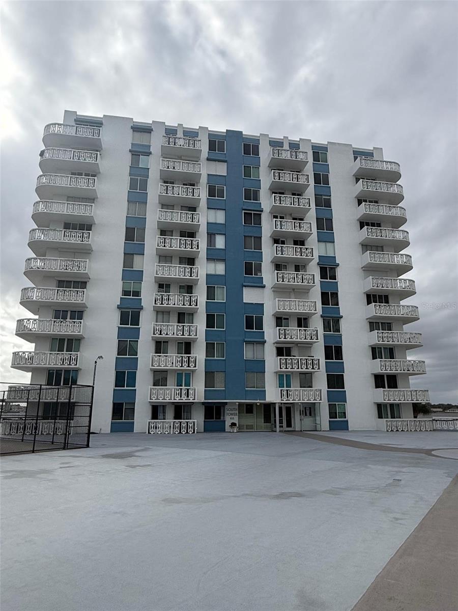 Photo of 925 N HALIFAX AVENUE #102 DAYTONA BEACH FL 32118