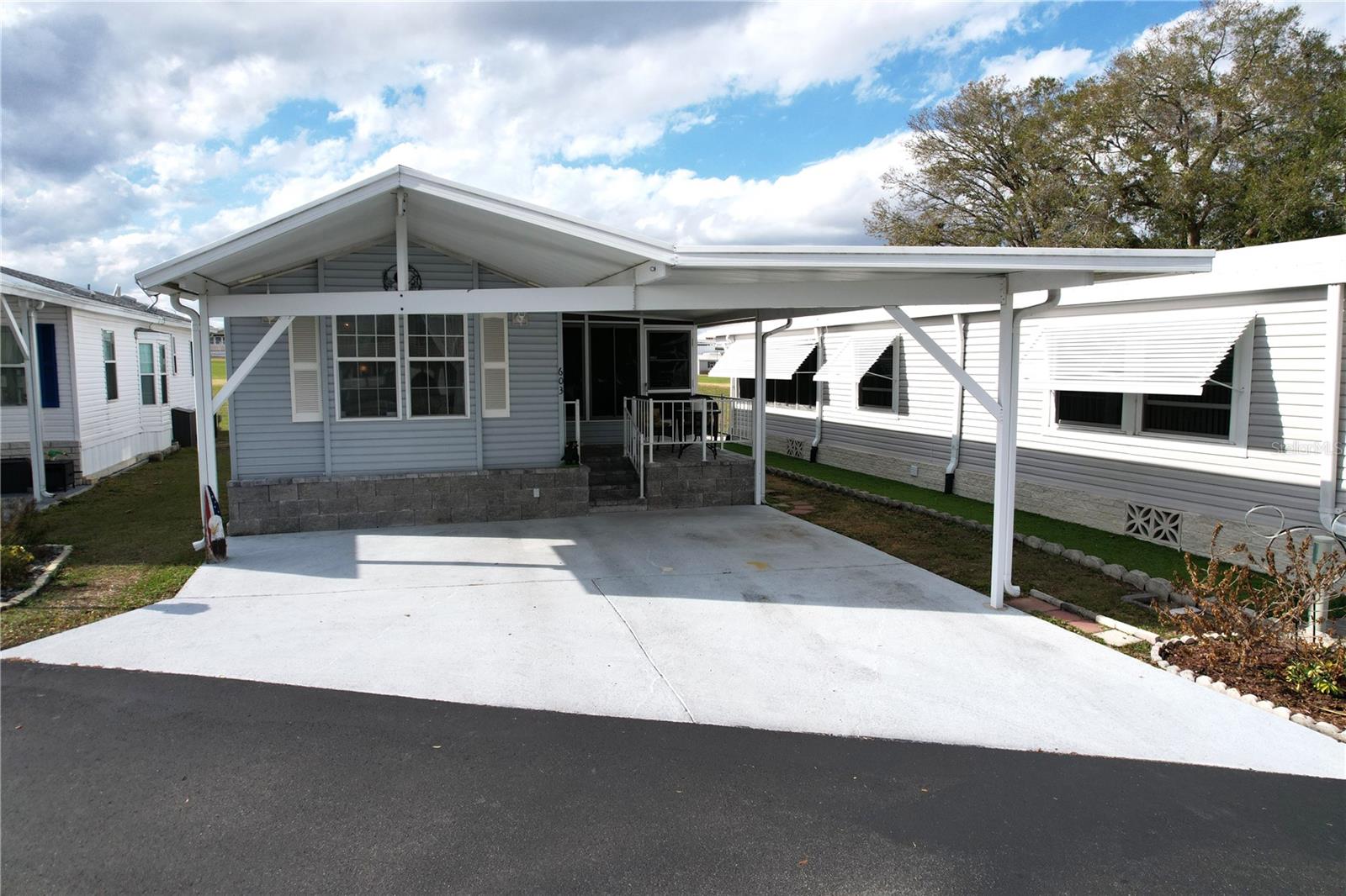Photo of 603 ARNOLD PALMER DRIVE DAVENPORT FL 33837