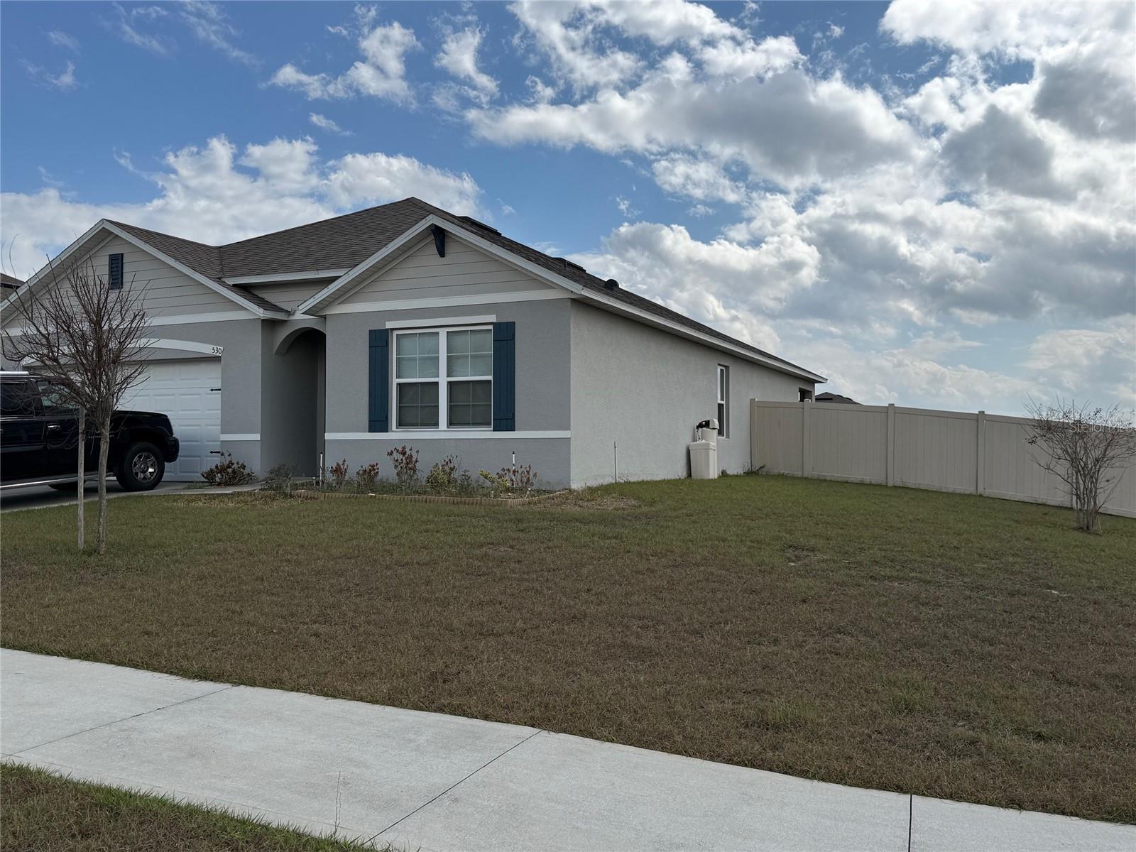 Photo of 530 AUBURN GROVE TERRACE AUBURNDALE FL 33823