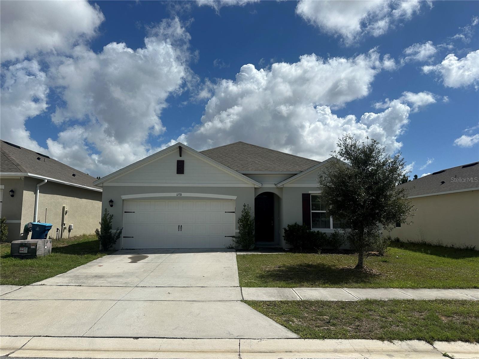 Photo of 1292 SUGARWOOD STREET DAVENPORT FL 33837