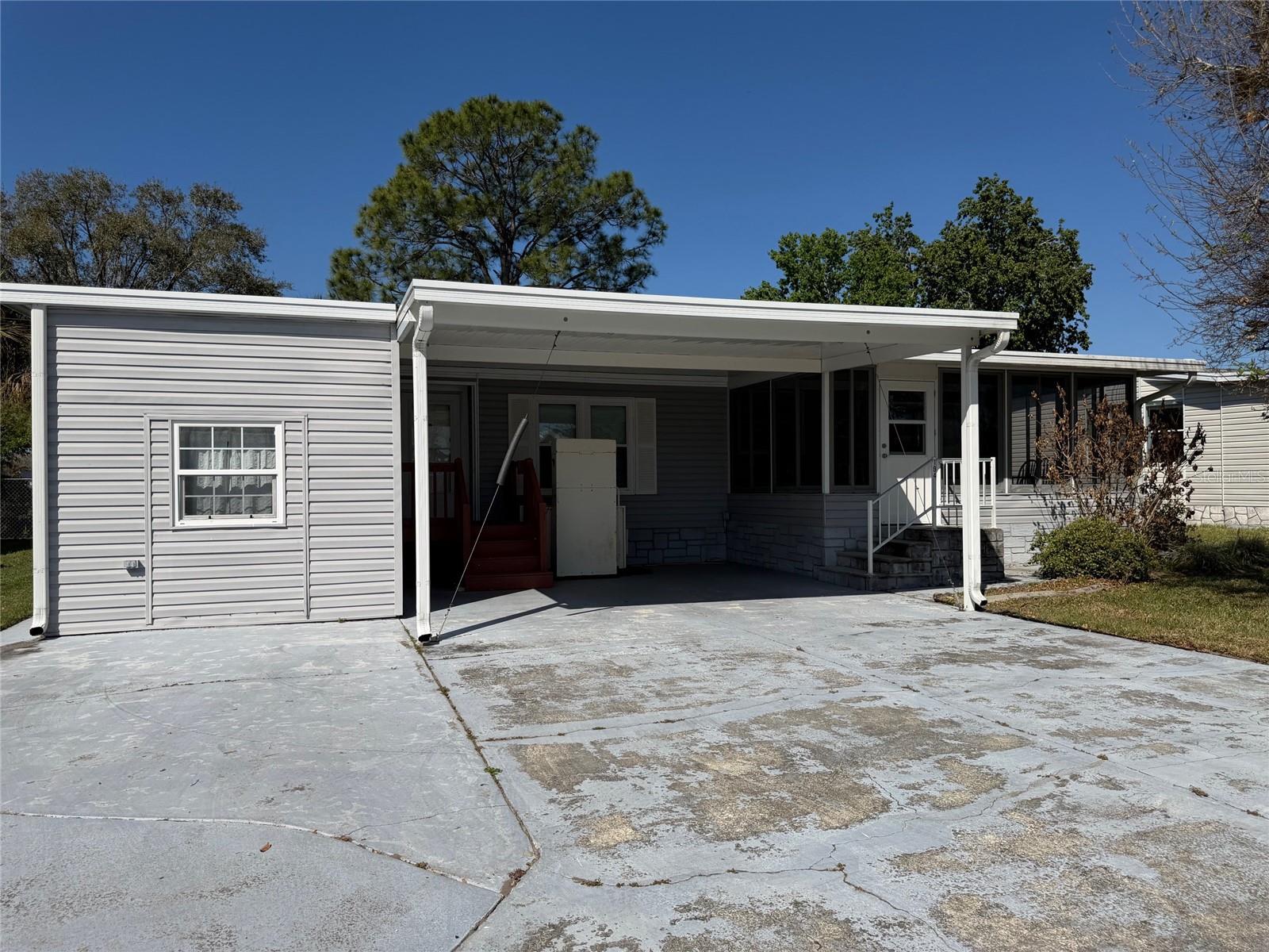 Photo of 194 ROSEWOOD DRIVE COCOA FL 32926