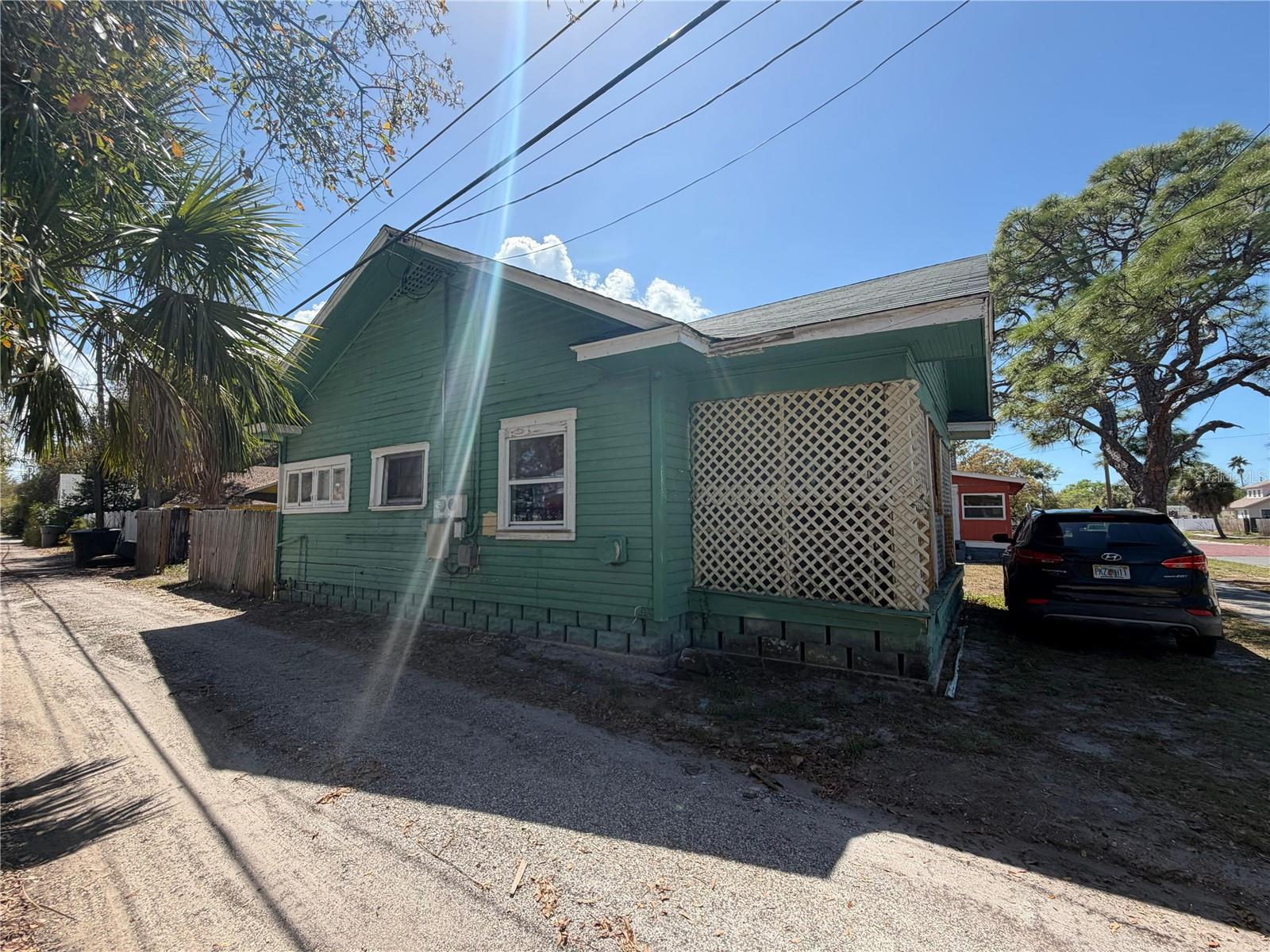 Photo of 2500 OAKDALE STREET ST PETERSBURG FL 33705