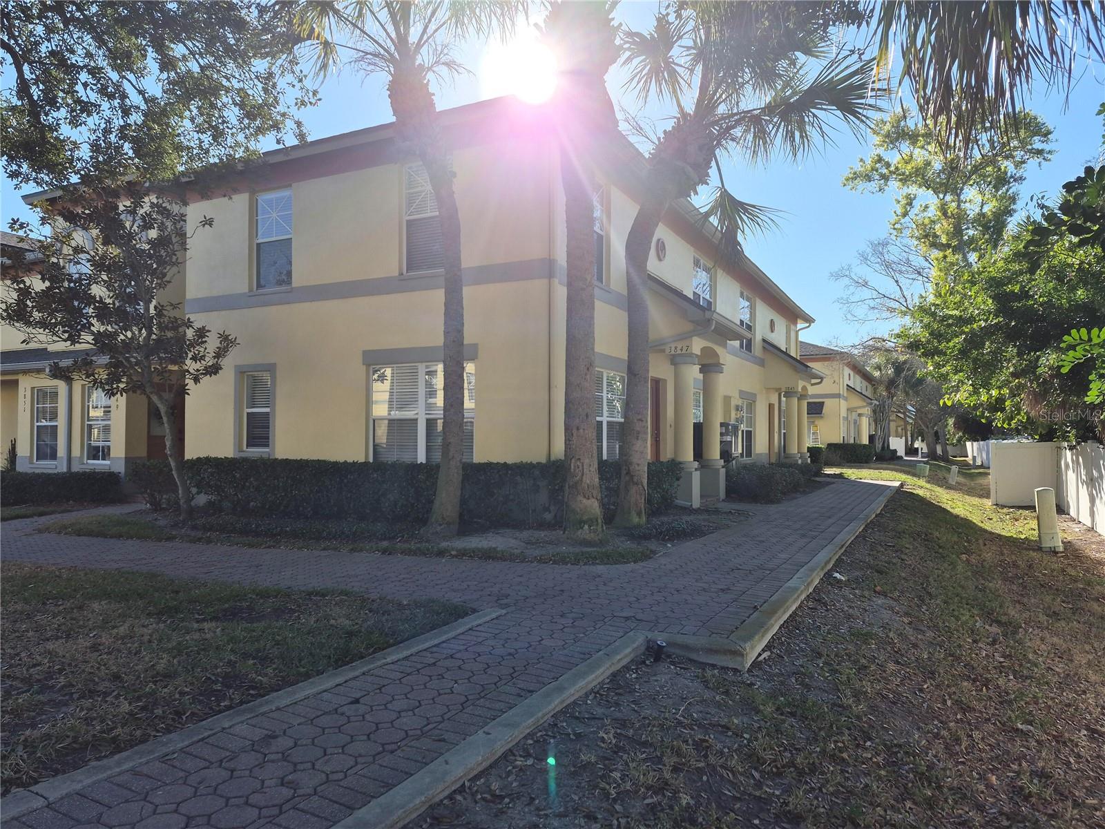 Photo of 3845 ISLAND WAY ST PETERSBURG FL 33705
