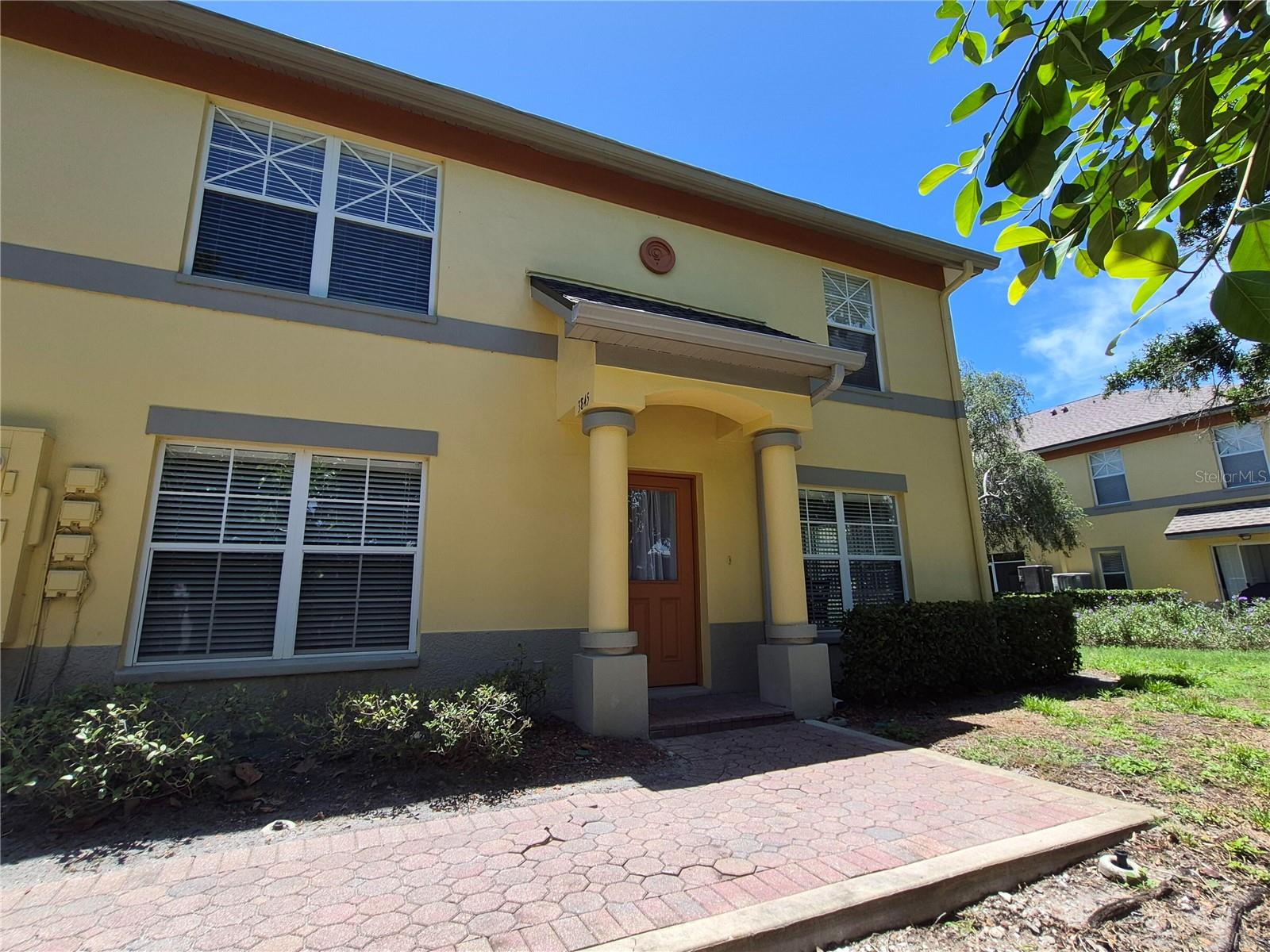 Photo of 3845 ISLAND WAY ST PETERSBURG FL 33705