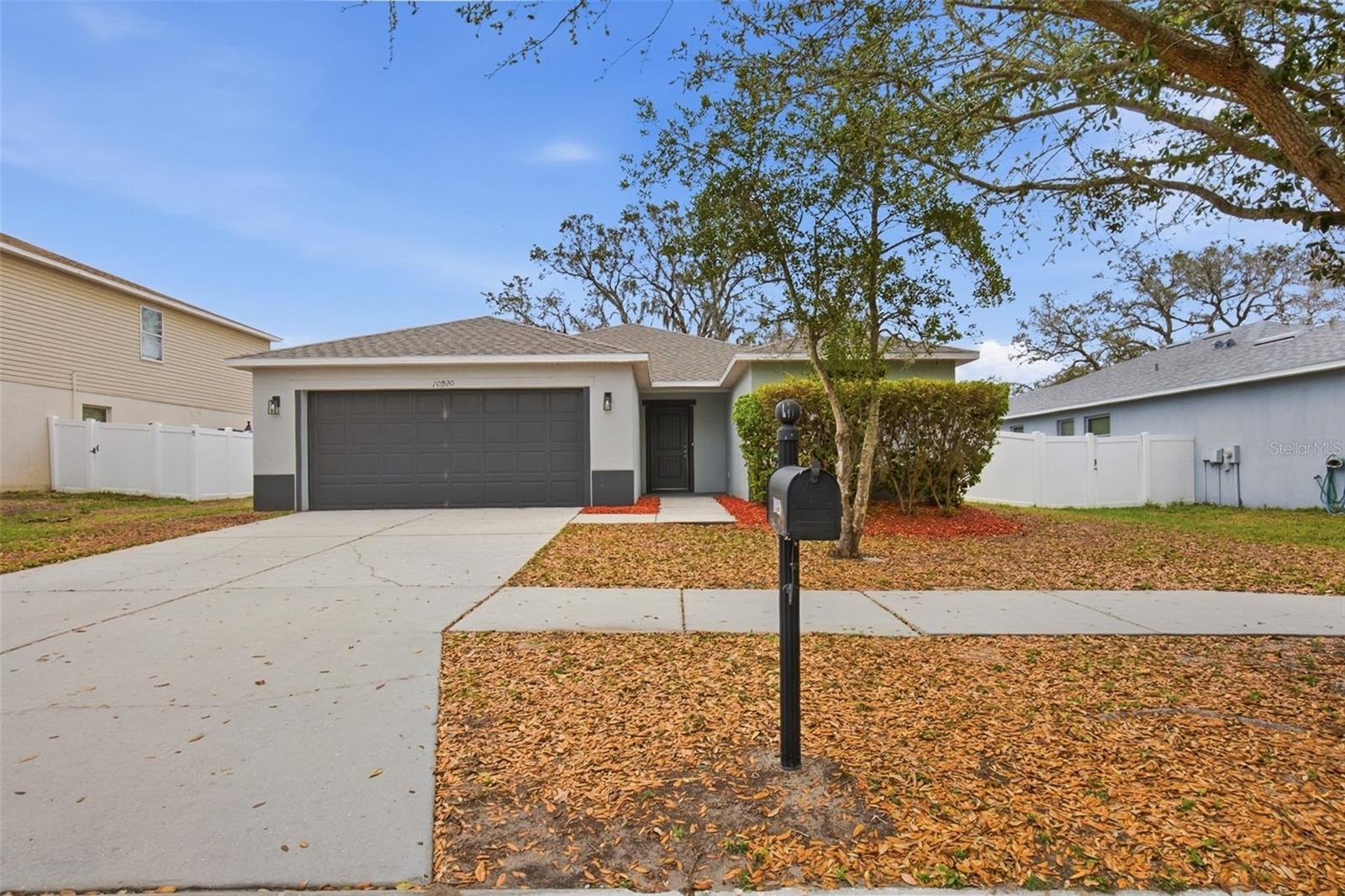 Photo of 10920 POND PINE DRIVE RIVERVIEW FL 33569