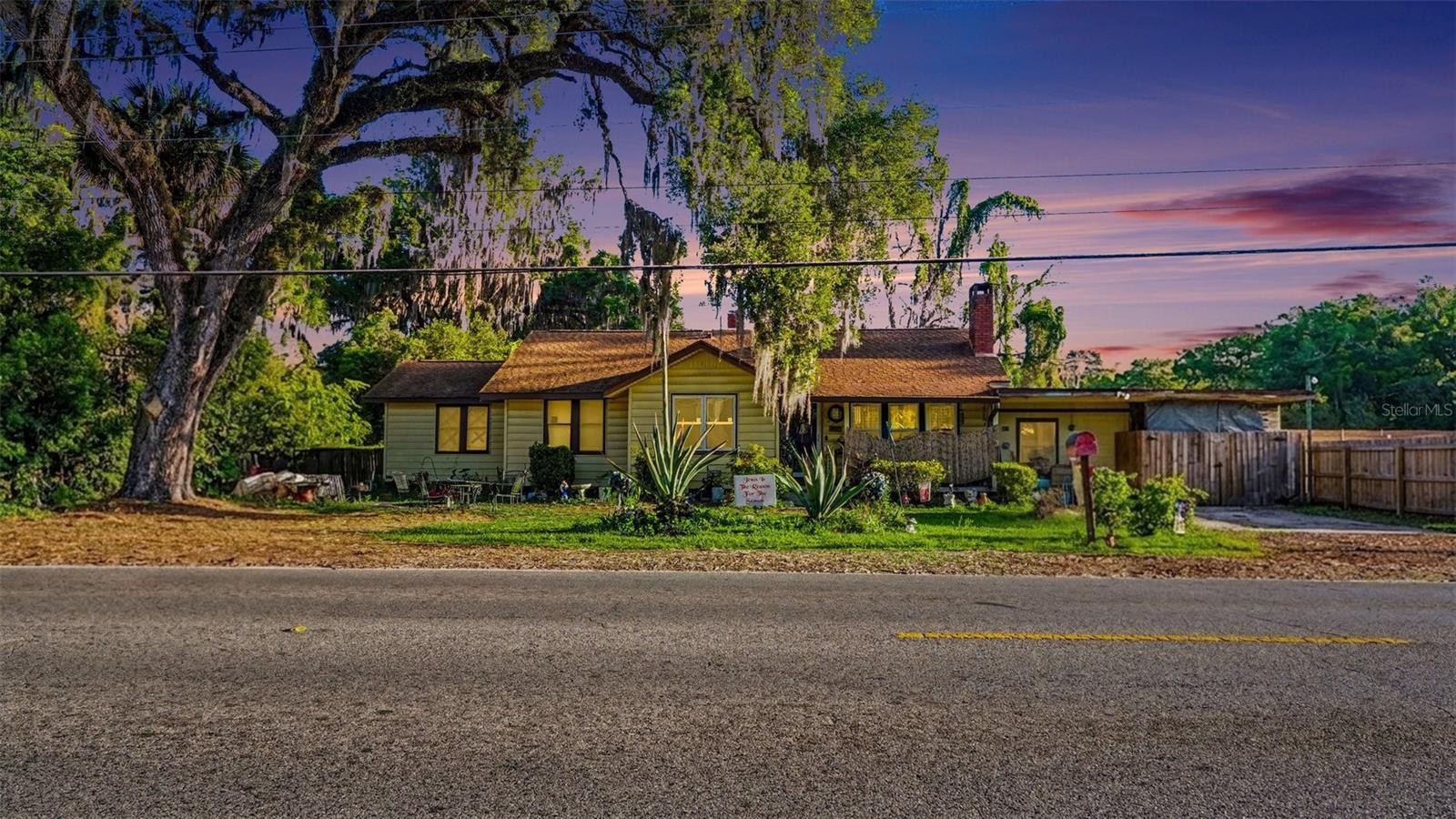 Photo of 833 NE 28TH STREET OCALA FL 34470
