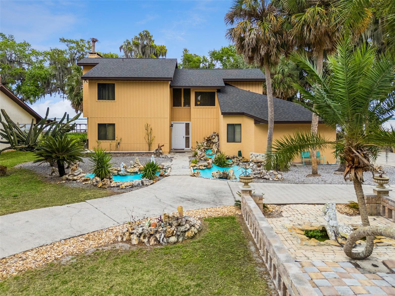 Photo of 35312 W GRIFFIN DRIVE FRUITLAND PARK FL 34731