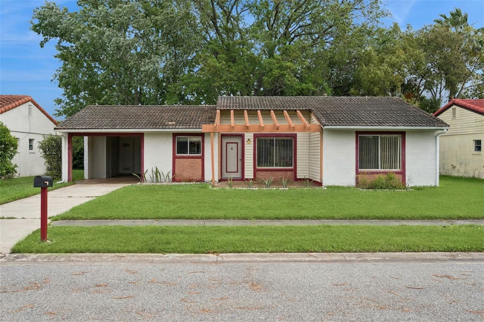 Photo of 10113 MUSKET LANE ORLANDO FL 32821