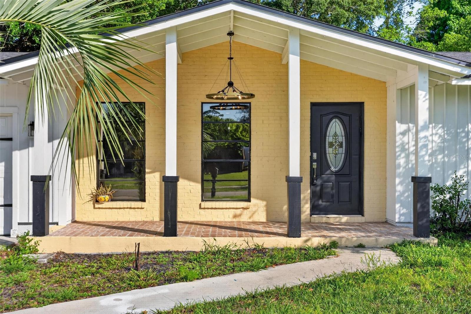 Photo of 2039 JEFFERSON AVENUE DELTONA FL 32738