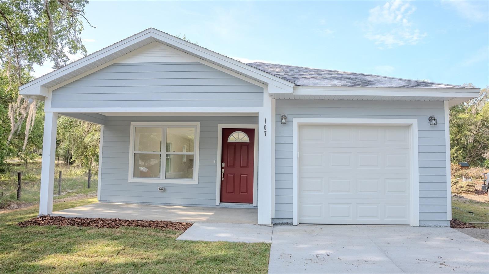 Photo of 107 DIXIE STREET HAWTHORNE FL 32640