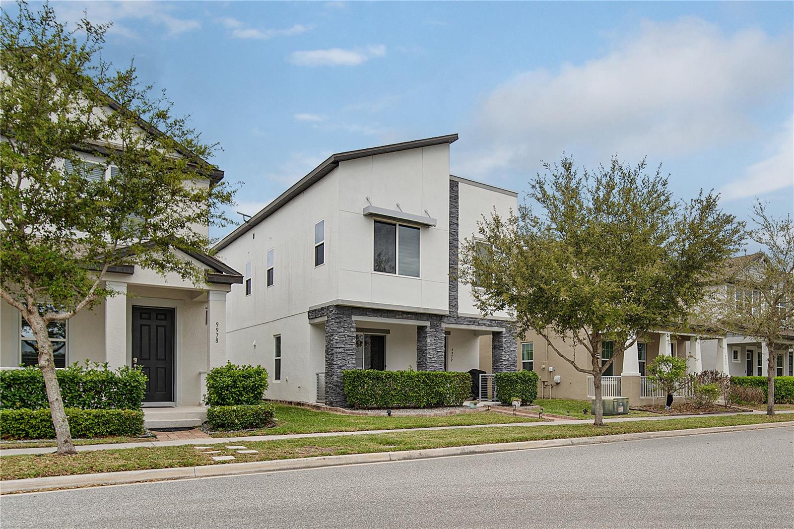 Photo of 9972 PALLIDA HICKORY WAY WINTER GARDEN FL 34787