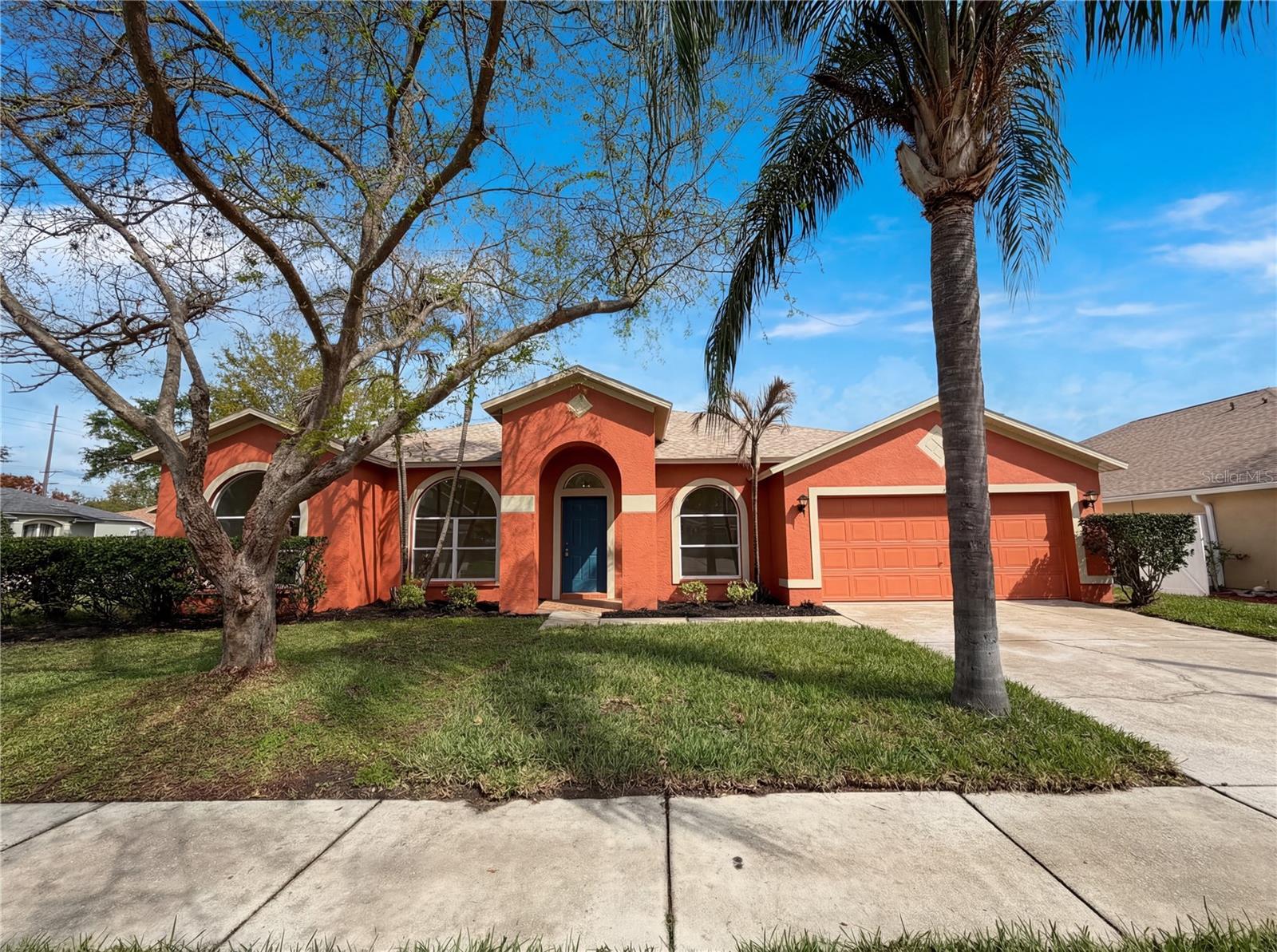 Photo of 2727 VALENCIA GROVE DRIVE VALRICO FL 33596