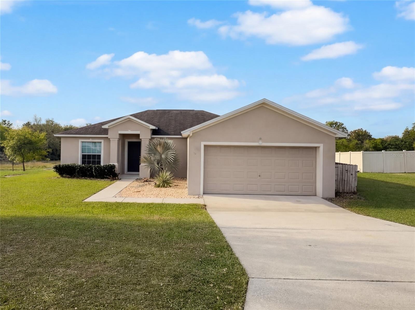 Photo of 264 HIDDEN LAKE LANE LAKE HAMILTON FL 33851