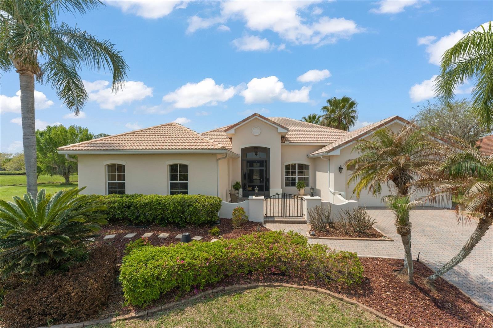 Photo of 3410 OAKMONT COURT KISSIMMEE FL 34746