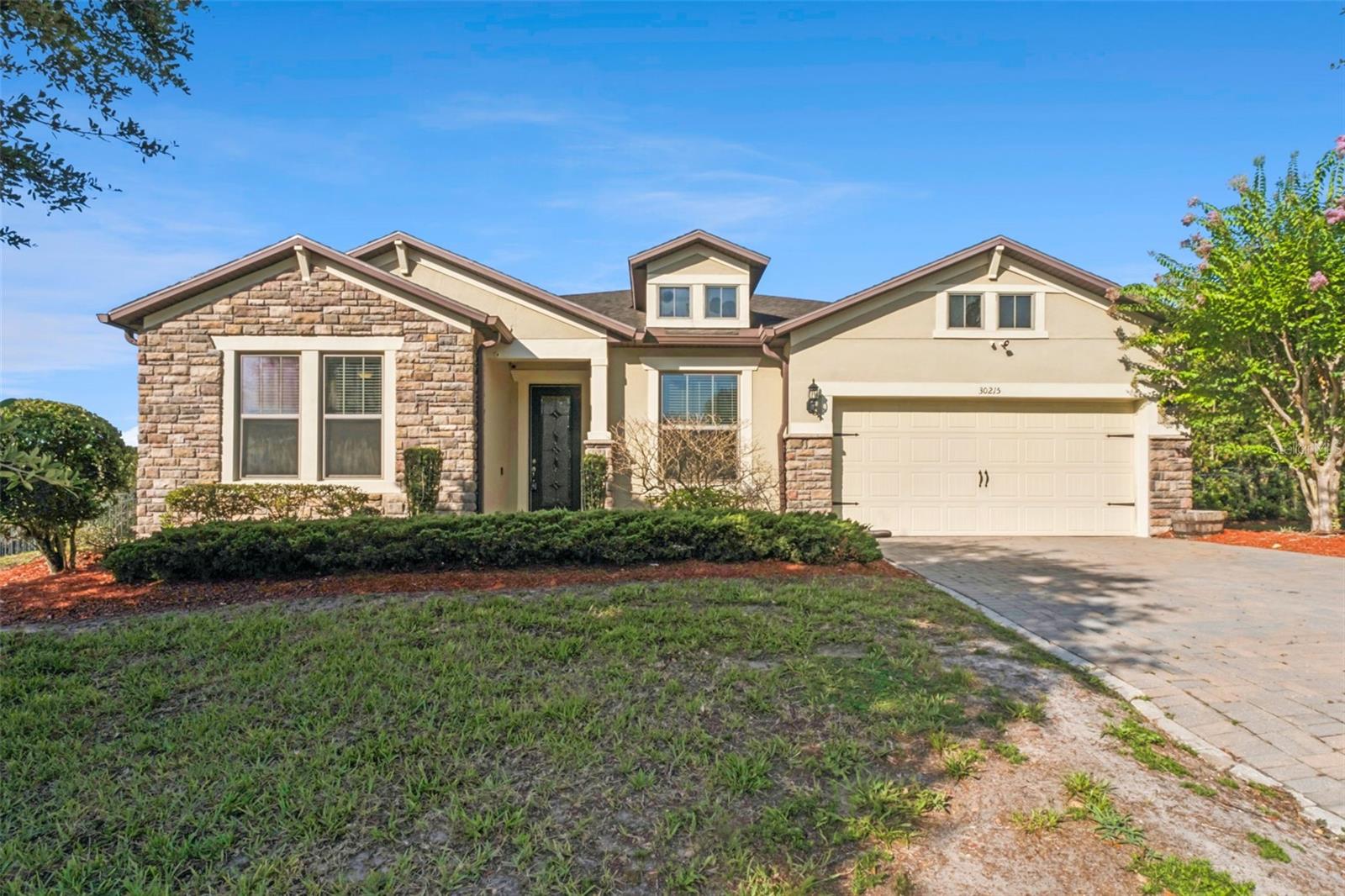Photo of 30215 BRETTON LOOP MOUNT DORA FL 32757