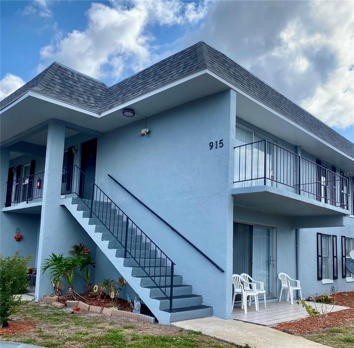 Photo of 915 W OAK RIDGE ROAD #B ORLANDO FL 32809