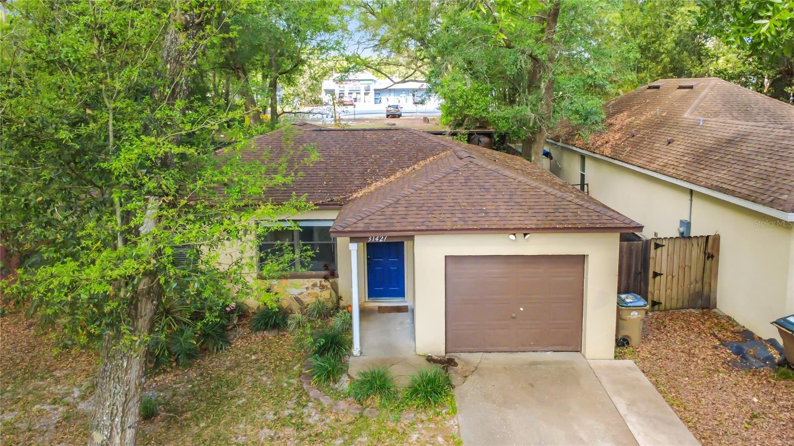 Photo of 31427 GHENT AVENUE MOUNT PLYMOUTH FL 32776