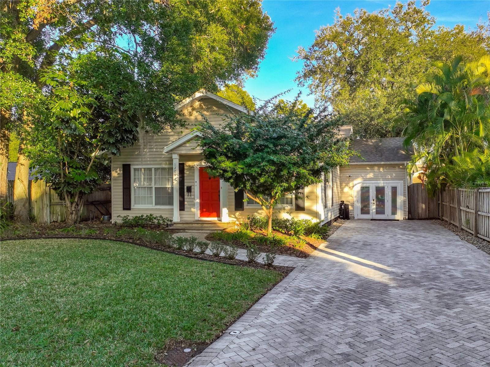 Photo of 1209 CLOUSER AVENUE ORLANDO FL 32804