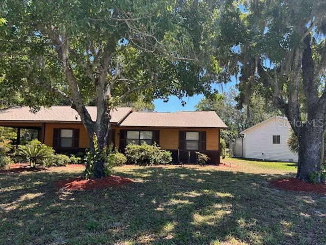 Photo of 35 ABERDEEN CIRCLE LEESBURG FL 34788