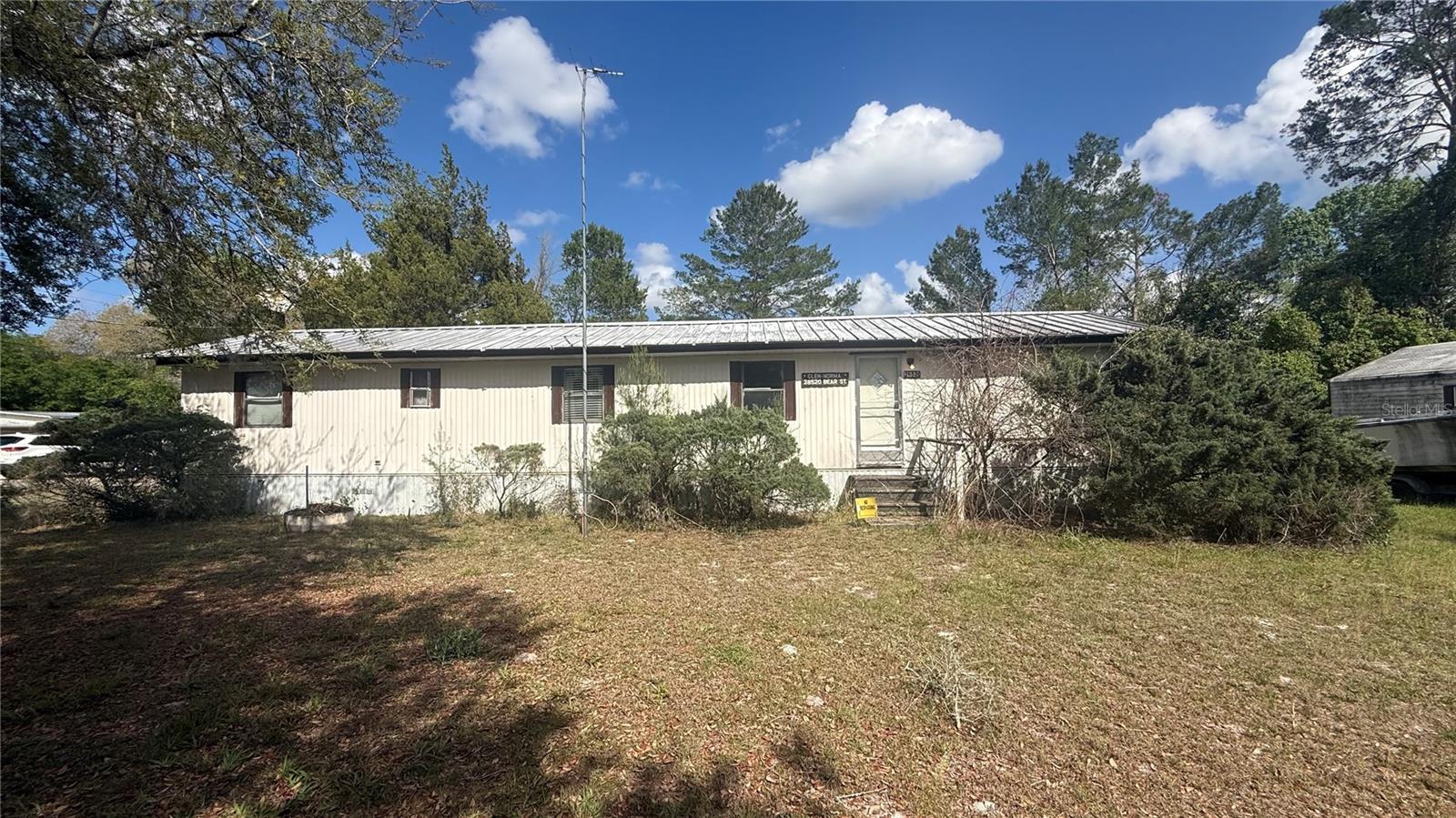 Photo of 28520 HOLLY AVENUE PAISLEY FL 32767