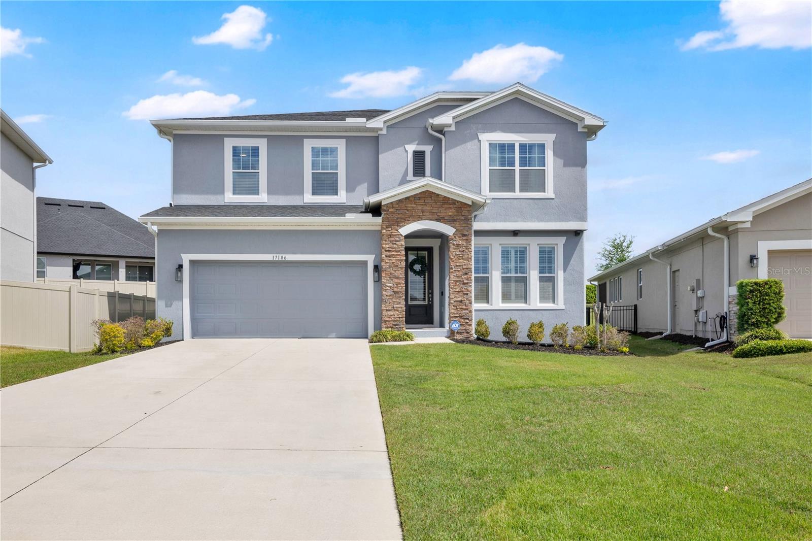 Photo of 17186 HICKORY WIND DRIVE CLERMONT FL 34711