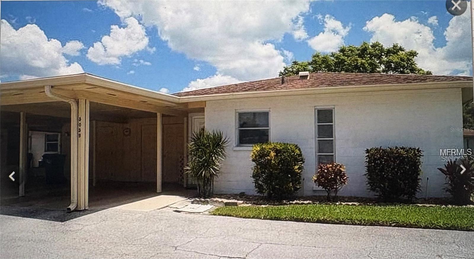 Photo of 5059 LIVE OAK CIRCLE #5059 BRADENTON FL 34207