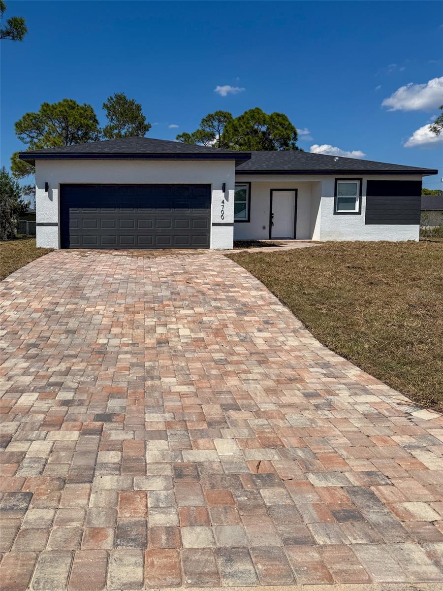 Photo of 4700 SUNBEAM STREET SEBRING FL 33872