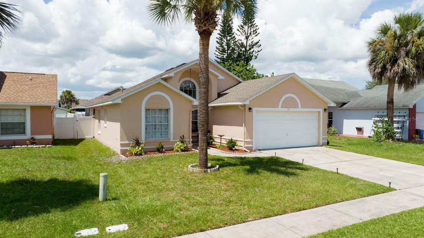 Photo of 751 COUNTRY WOODS CIRCLE KISSIMMEE FL 34744