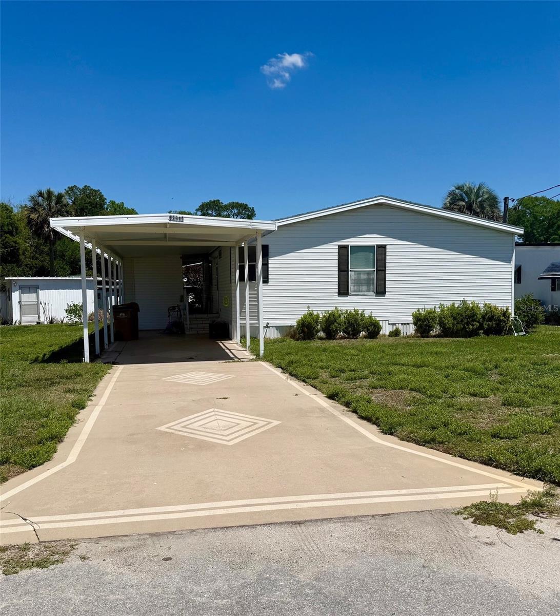 Photo of 13519 WOODLAND DRIVE ASTATULA FL 34705