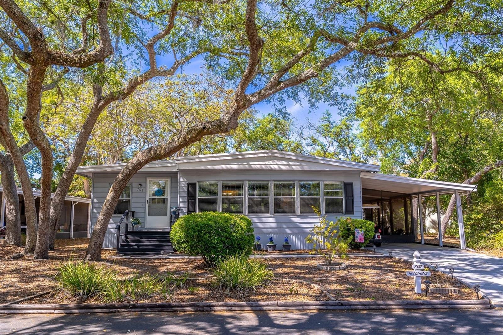 Photo of 708 GREENTREE COURT LAKE MARY FL 32746