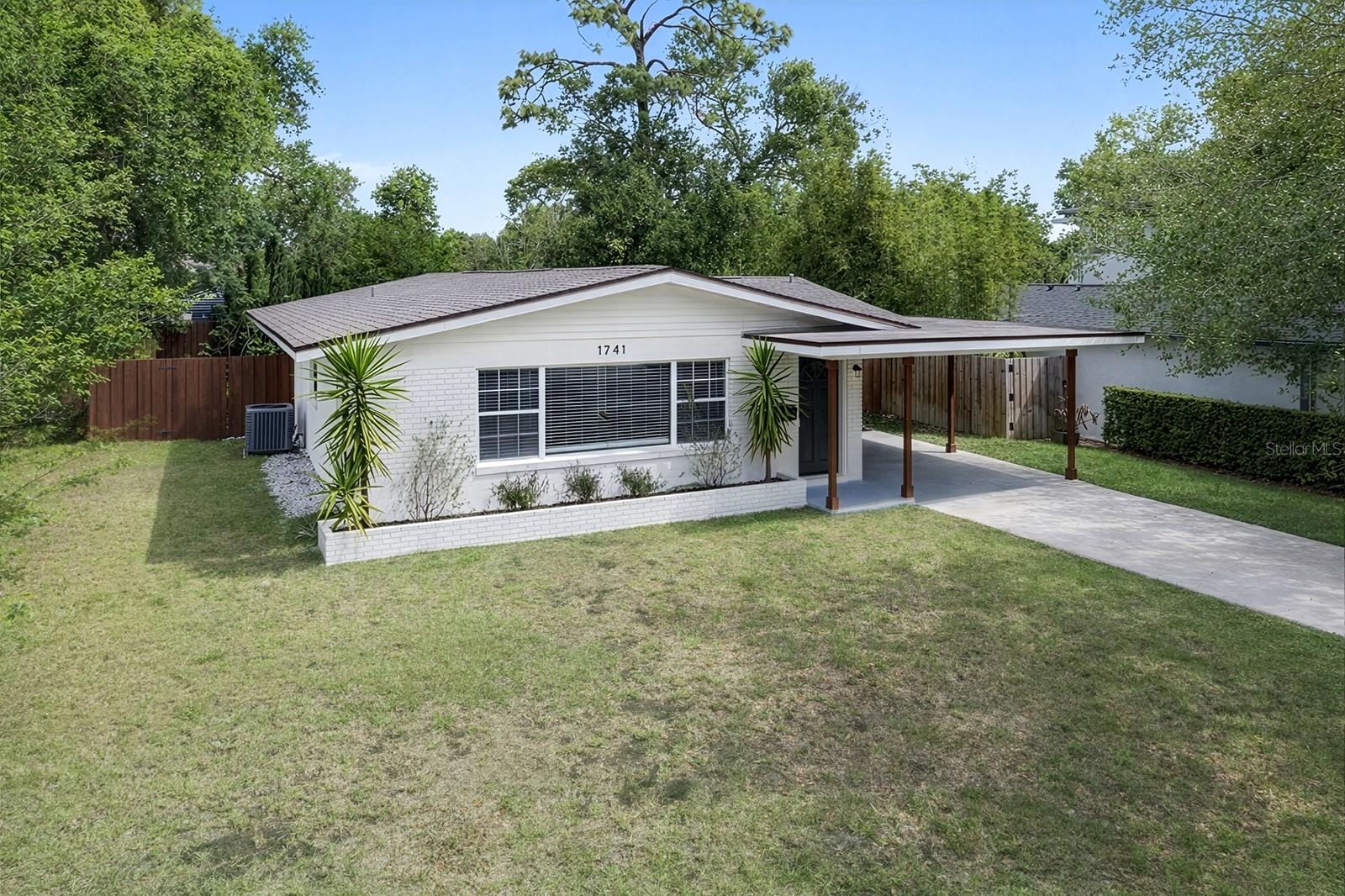 Photo of 1741 WESTCHESTER AVENUE WINTER PARK FL 32789