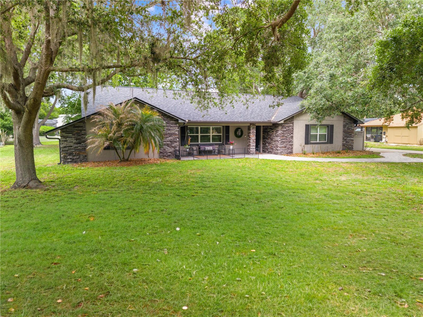 Photo of 2094 CAMELOT BOULEVARD ST CLOUD FL 34772