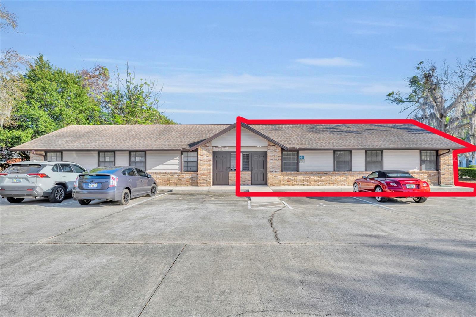 Photo of 420 LAKE HOWELL ROAD MAITLAND FL 32751