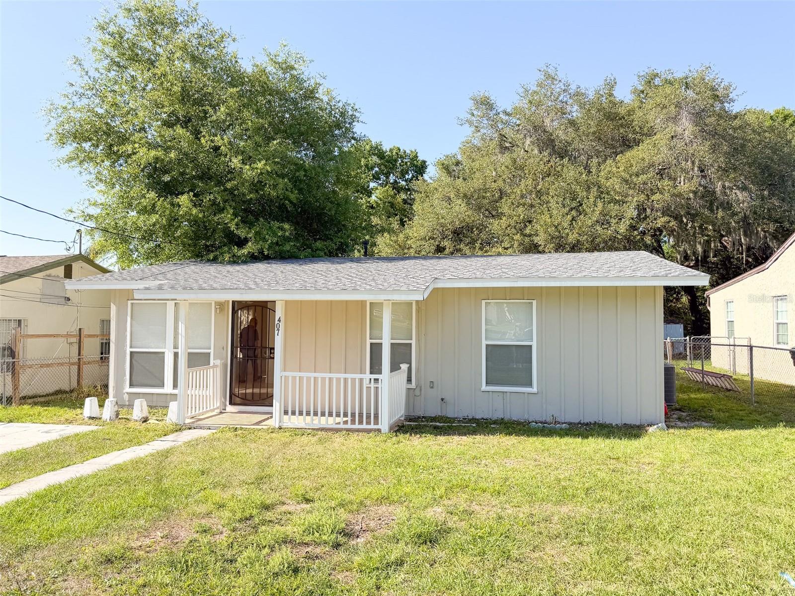 Photo of 407 W BELLA VISTA STREET LAKELAND FL 33805