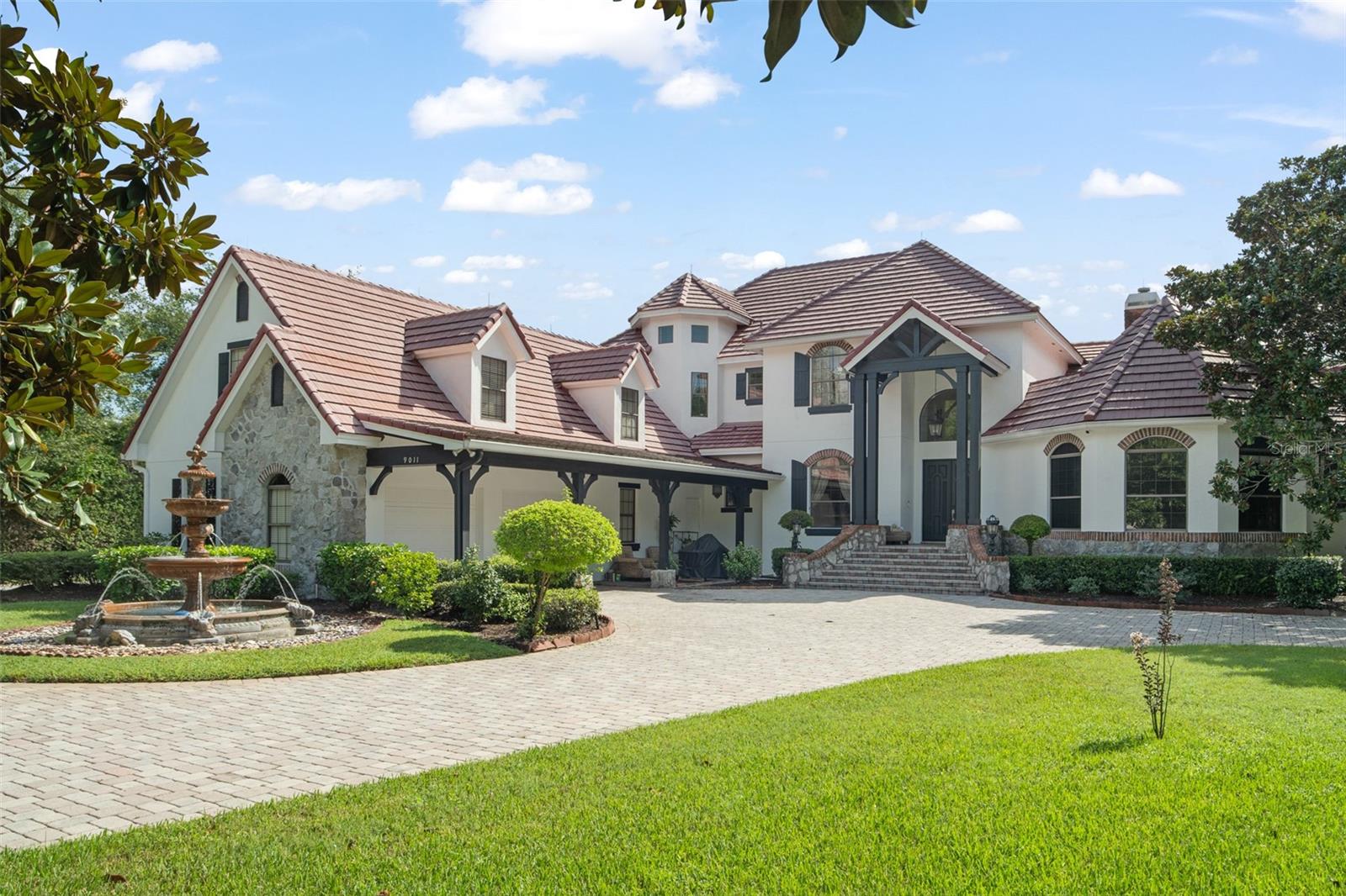 Photo of 9011 PINNACLE CIRCLE WINDERMERE FL 34786