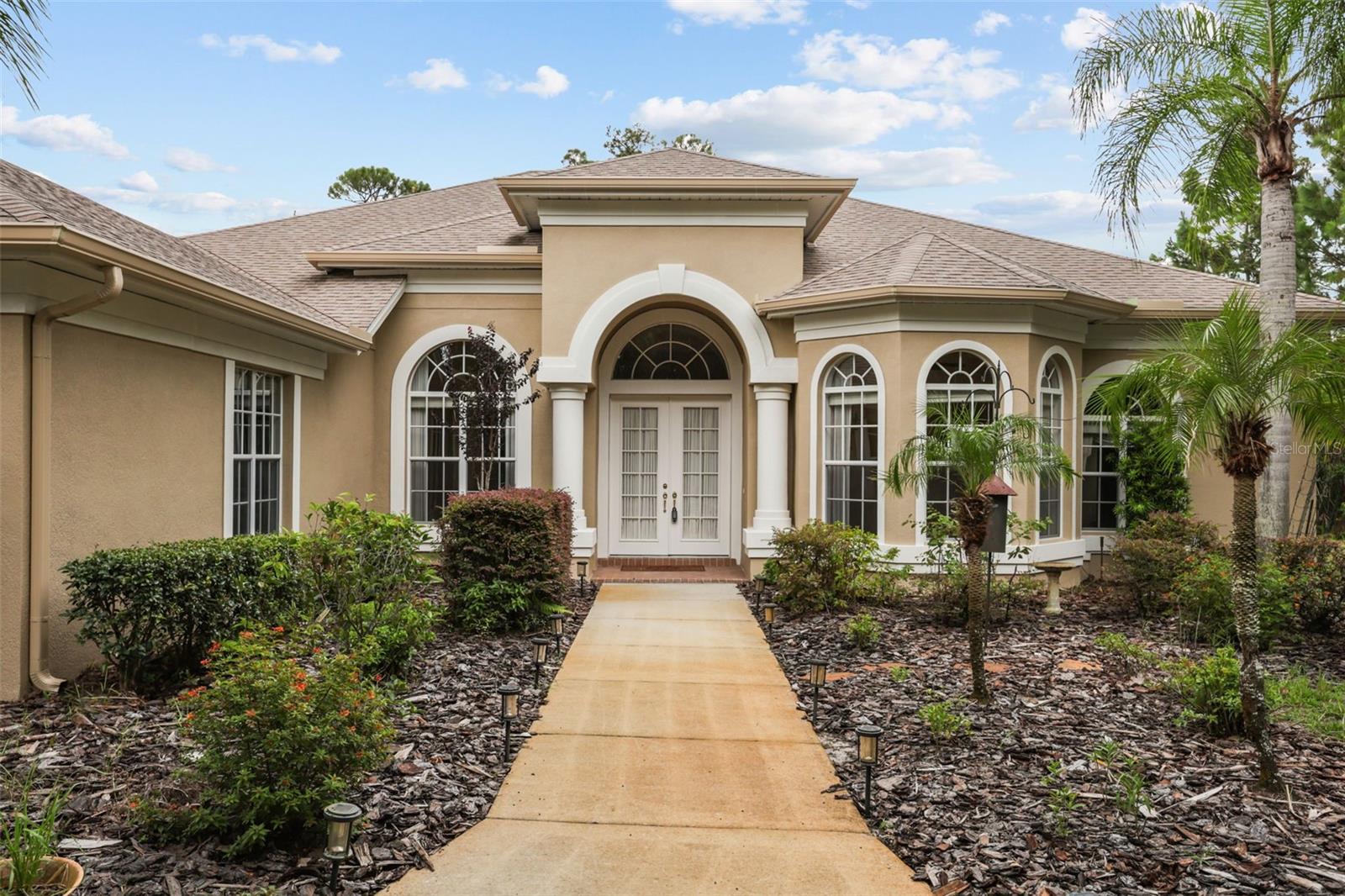 Photo of 420 VALLEY STREAM DRIVE GENEVA FL 32732