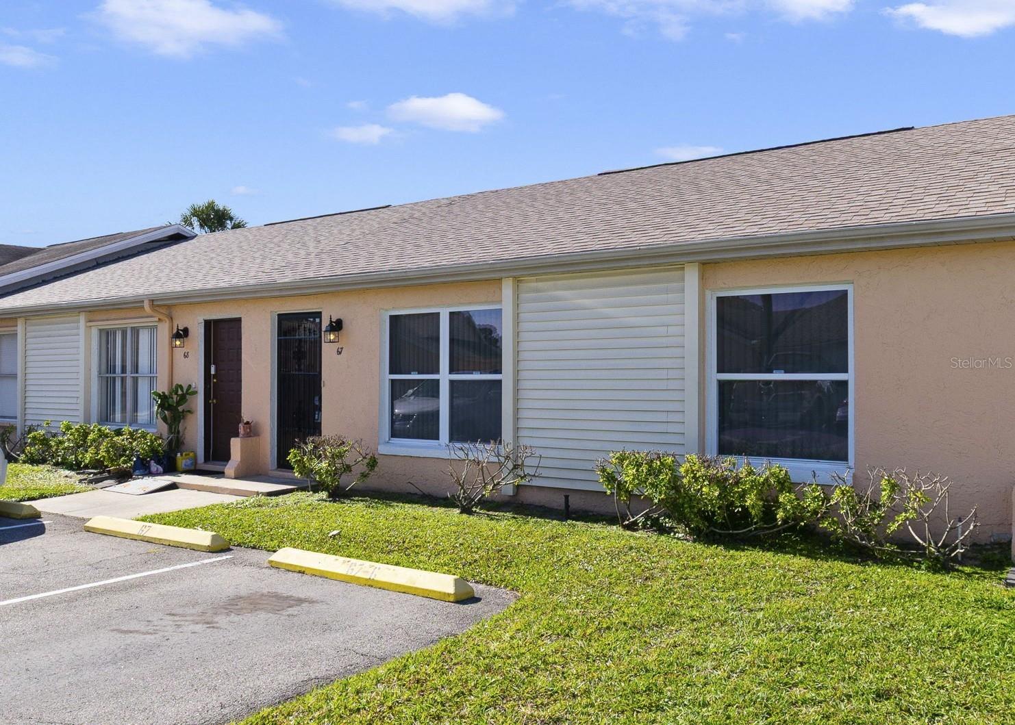 Photo of 67 E COUNTRY COVE WAY KISSIMMEE FL 34743