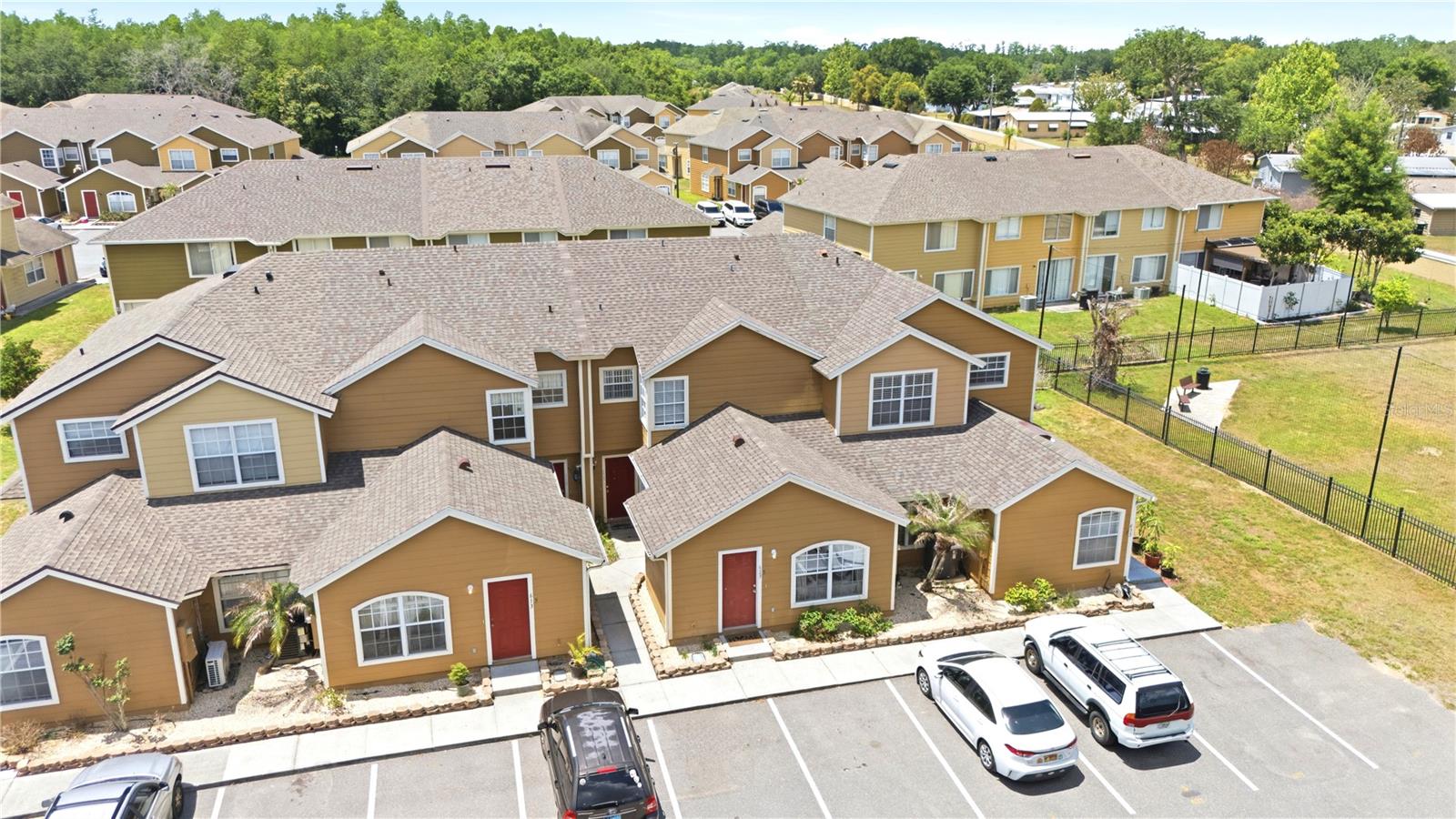 Photo of 623 COCONUT PALM WAY DAVENPORT FL 33897