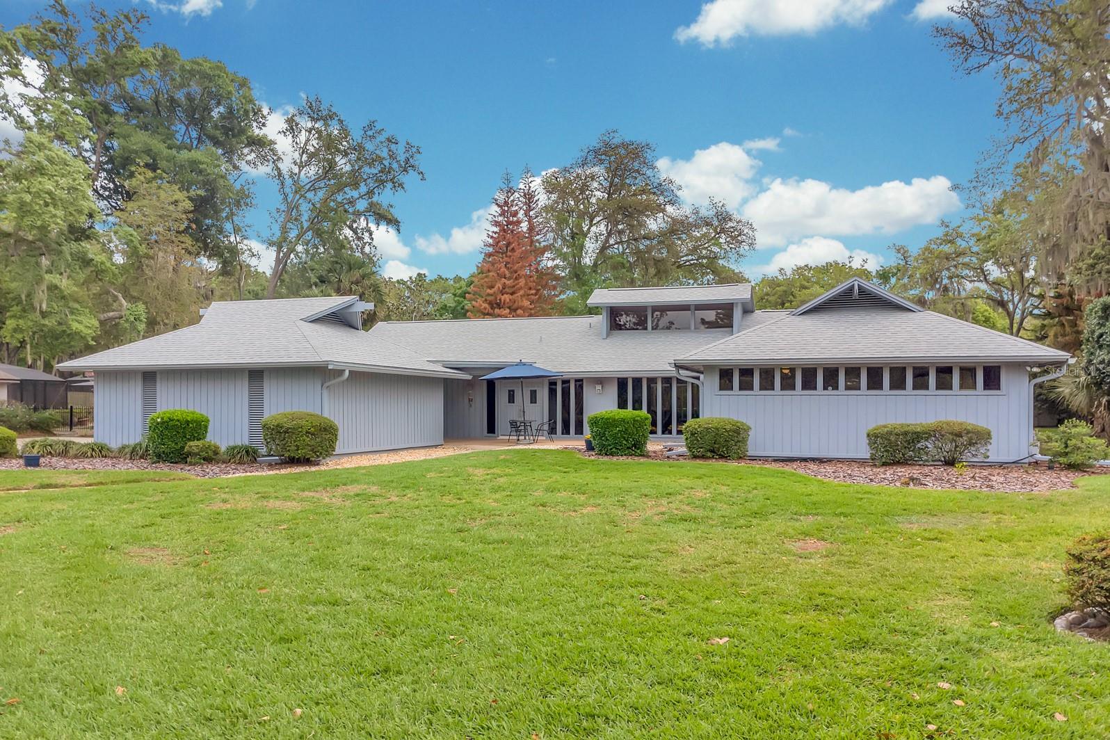 Photo of 318 VALLEY DRIVE LONGWOOD FL 32779