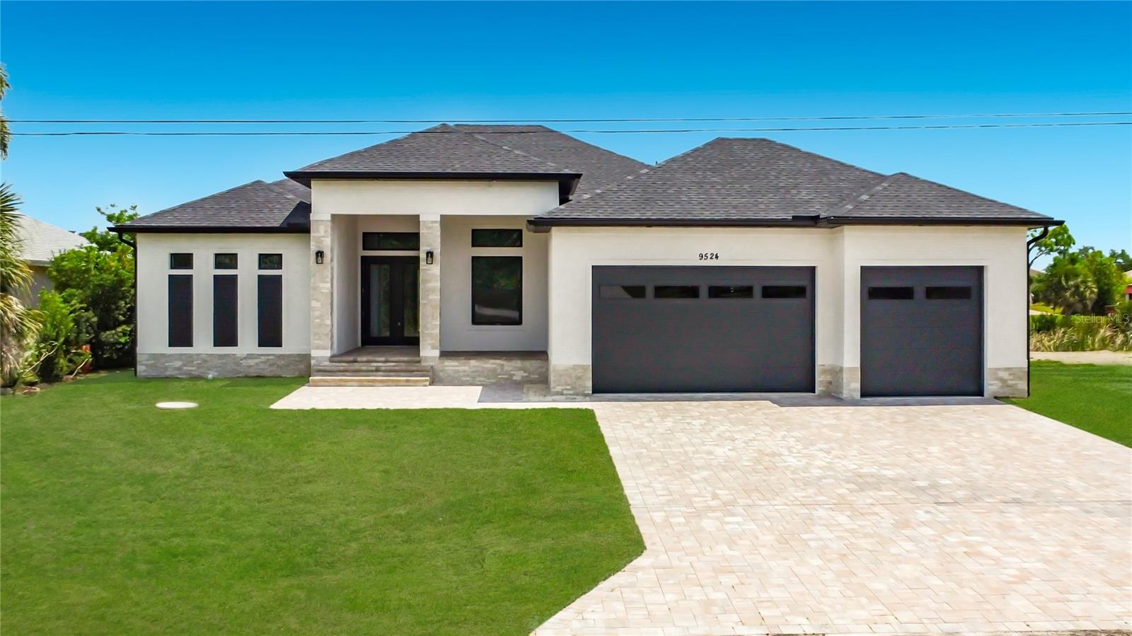 Photo of 9524 SINGER CIRCLE PORT CHARLOTTE FL 33981