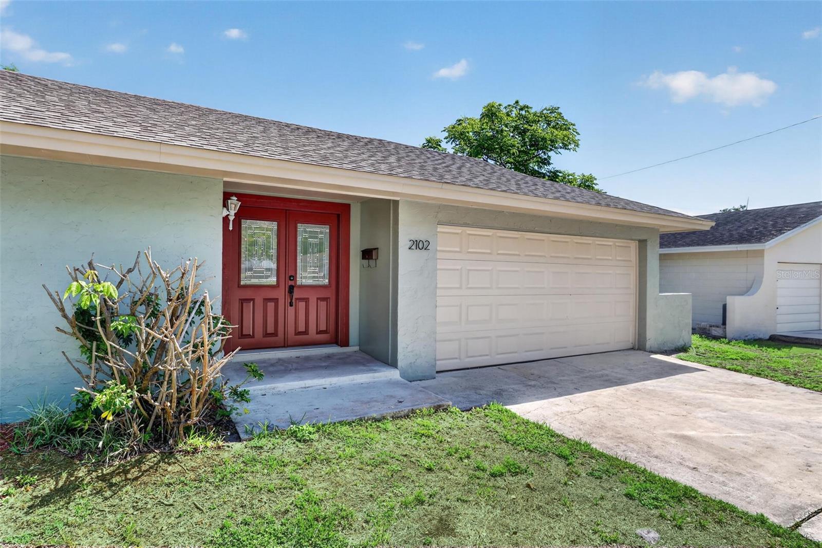 Photo of 2102 WINNEBEGO TRAIL FERN PARK FL 32730