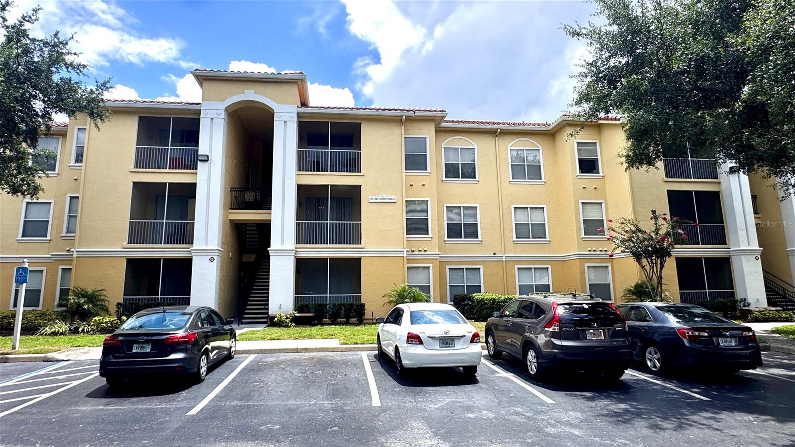 Photo of 1375 LAKE SHADOW CIRCLE #11203 MAITLAND FL 32751